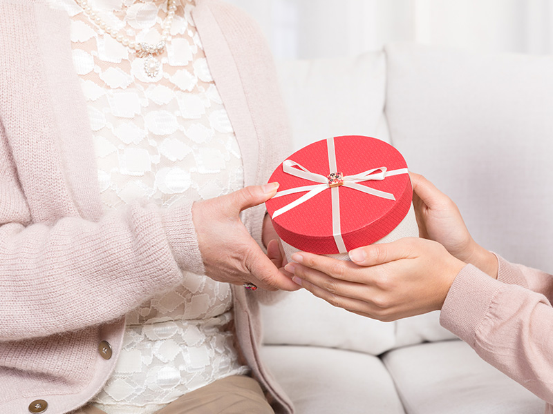 公司举行“感恩父母 感恩企业”活动